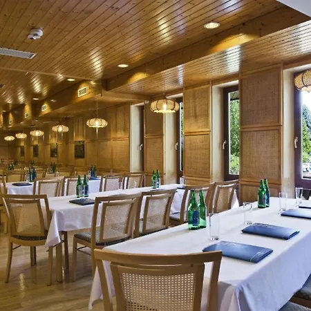 Ensana Thermal Aqua Hotel 4*