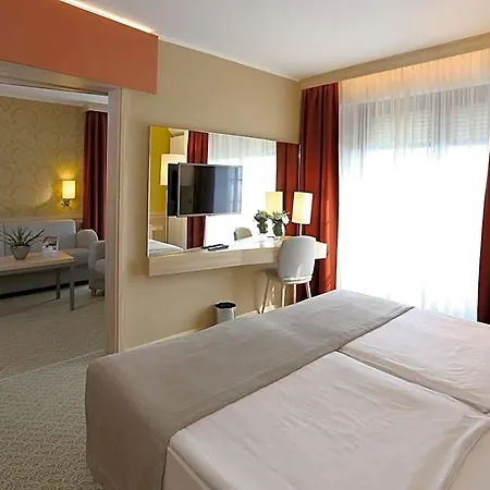 Ensana Thermal Aqua Hotel 4*