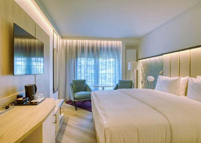 Hotel Ensana Thermal Aqua 4*
